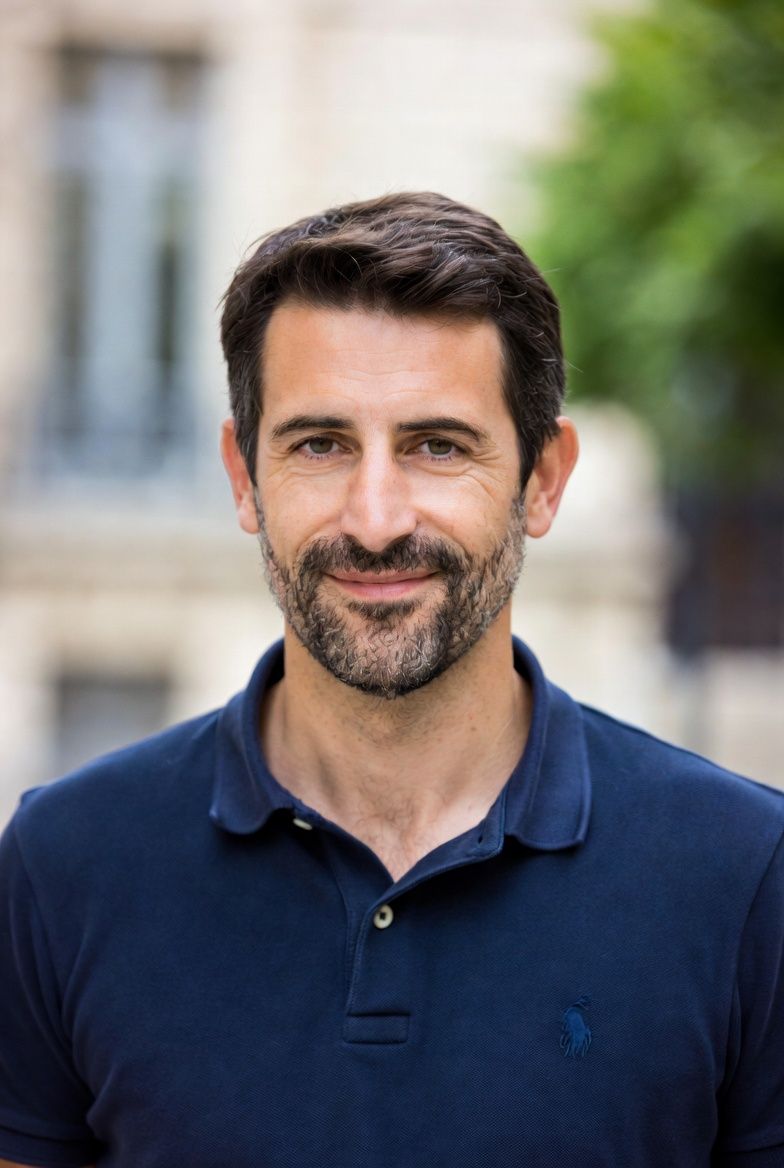 Portrait de Nathan Germain, artisan à Paris